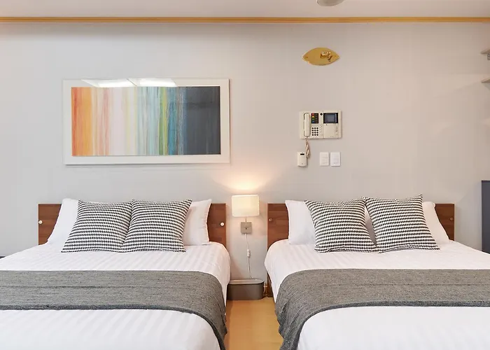 Willow House Hongdae * Seoul