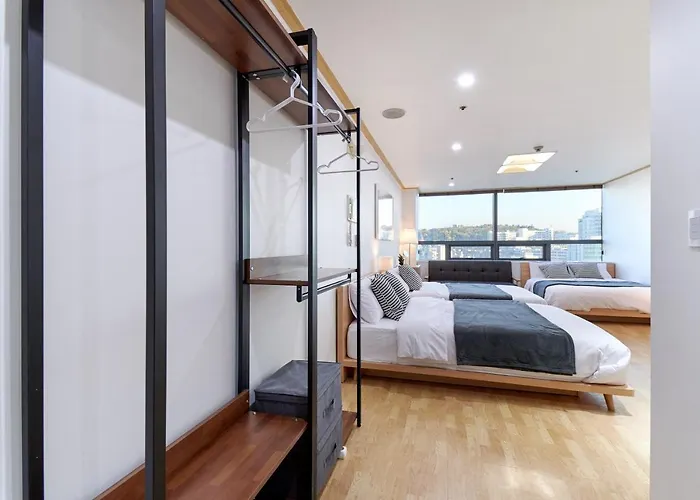 Apartment Willow House Hongdae *