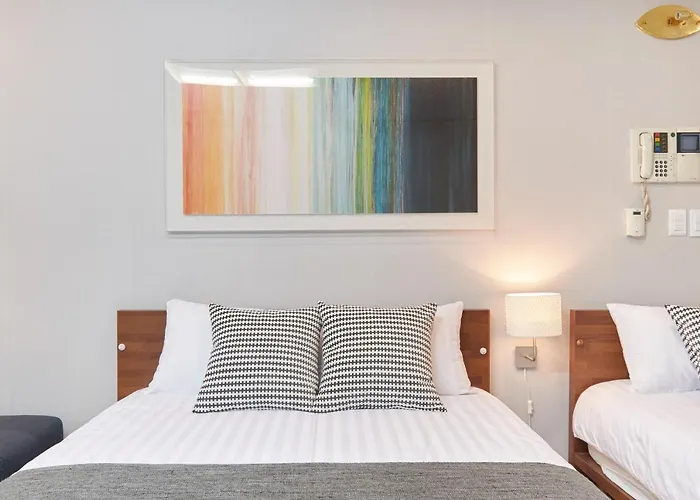 Willow House Hongdae *